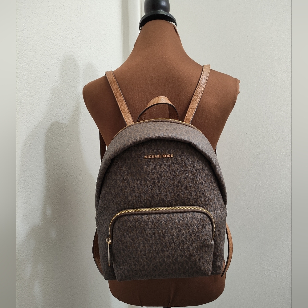 Michael Kors Erin Medium Backpack Brown/Acorn 38F1GERB6B